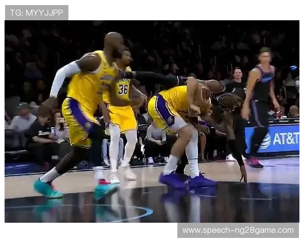 湖人詹姆斯状态回暖带队连胜 热火勇士赛季对决引关注